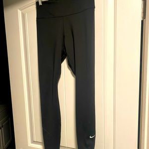 Nike Dri-fit 7/8 leggings black M